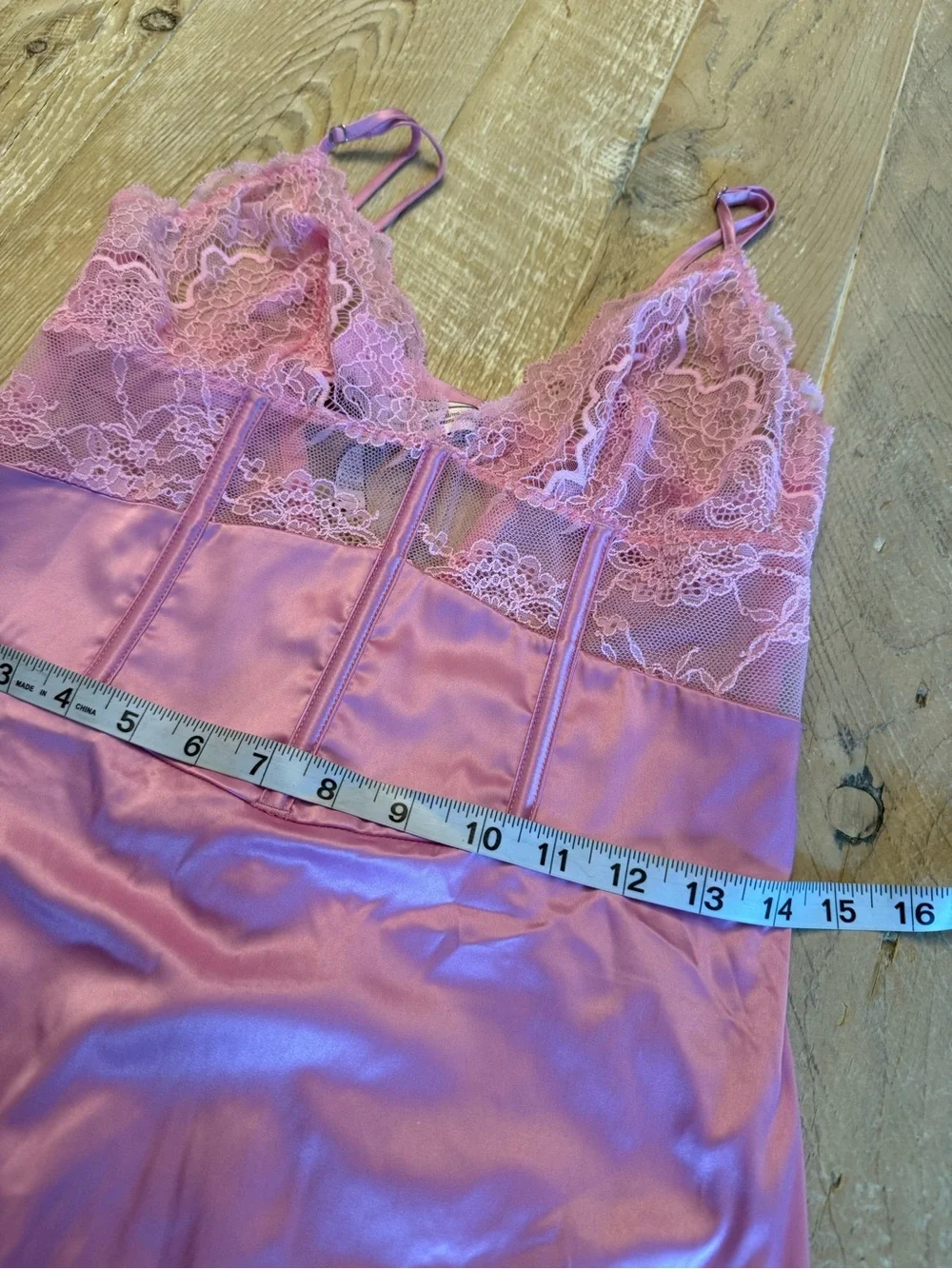 Victoria’s Secret Pink Lace-Trim Satin Chemise Slip Stretchy M
